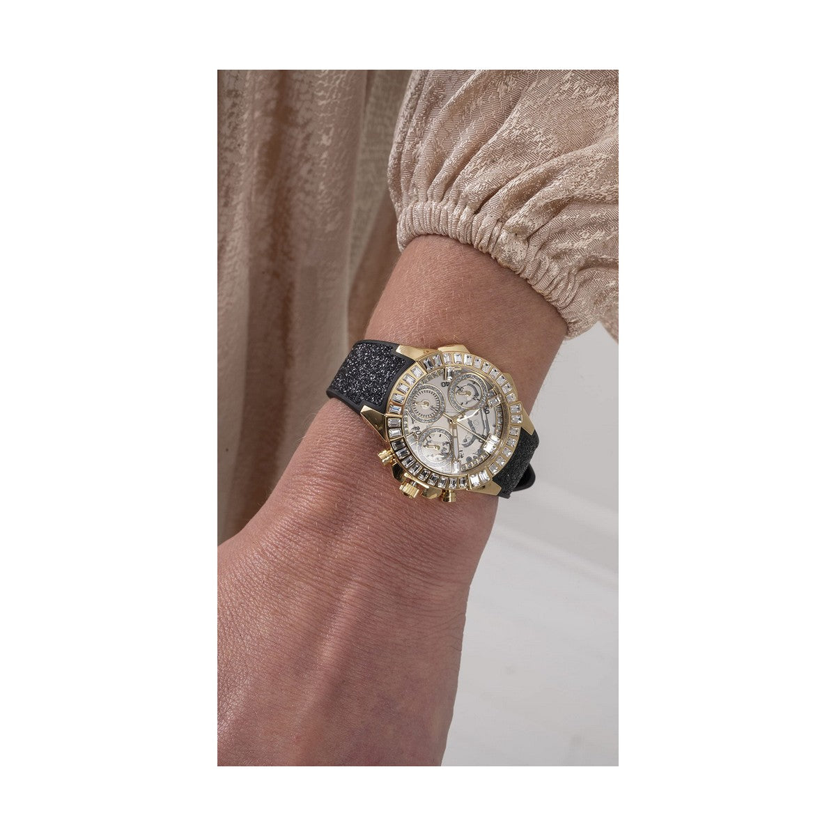 V3HCC48285FB02572DE71A9B6EC9AB9CCF5R4488586P8