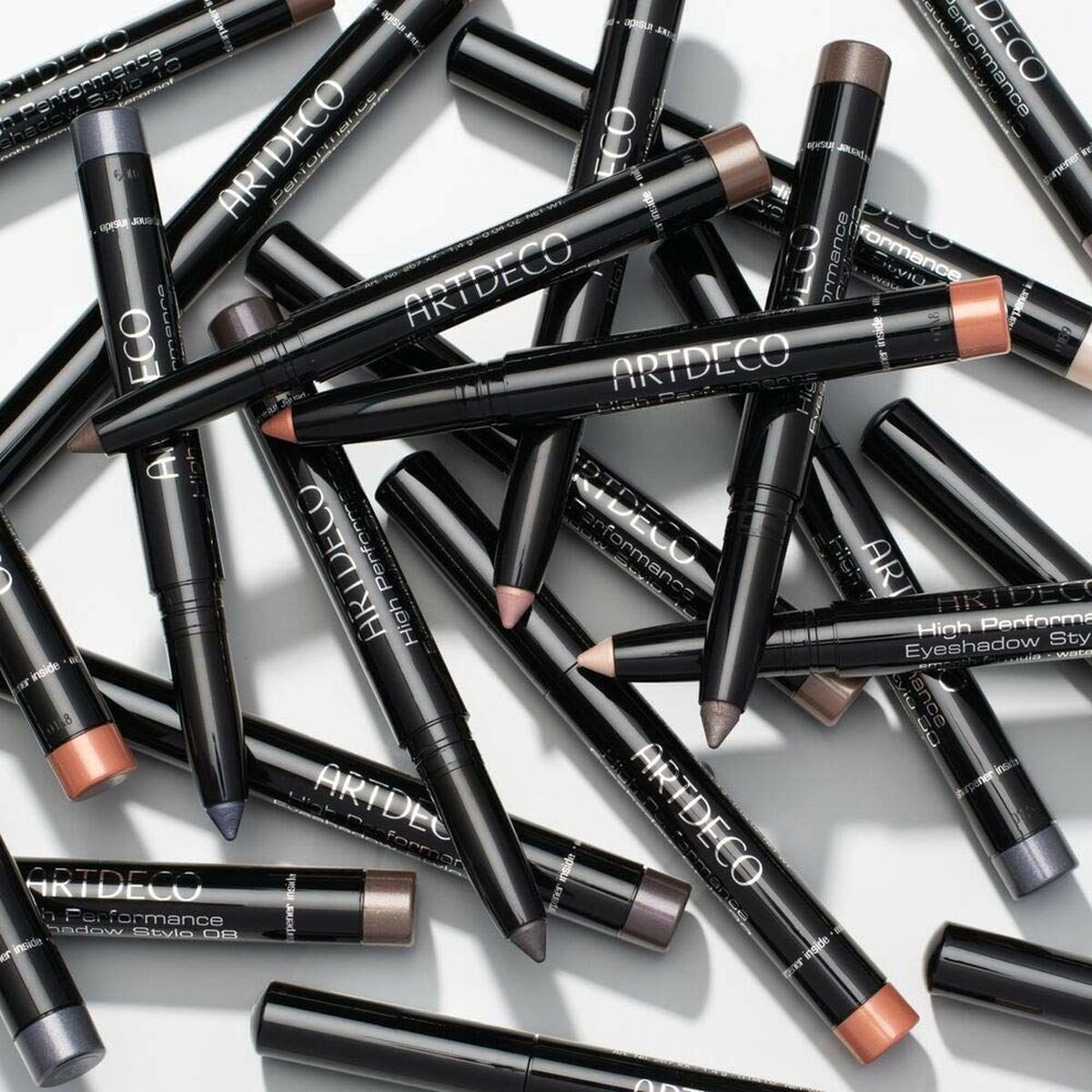 V8H3EABB857722EE804100D3F366E36084CR4354147P2