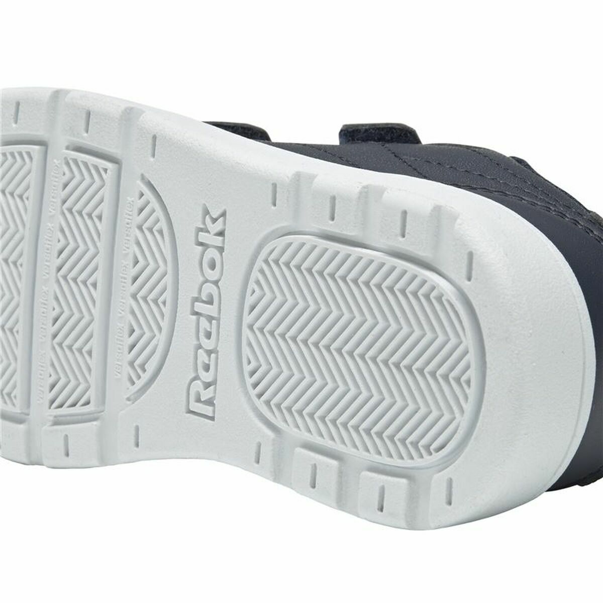 V6H157F1600819E4A79E22B112AC8ED3842R5572439P5