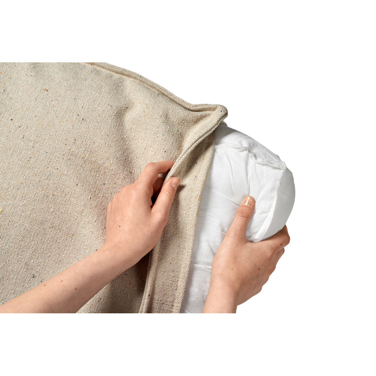 V2HE3155DB5E77B0B184286B4575EEEFD43R5574609P2