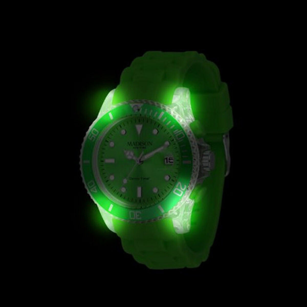 V13H4FEFD8E2144CB59DC1FEEC40C600208AR3678001P4