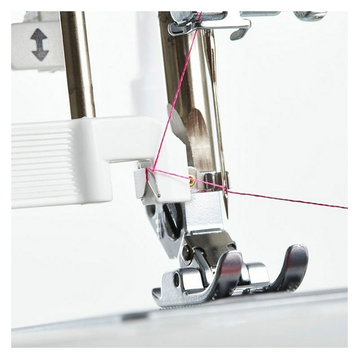 V4H63A4D572E9B70771326BDB22A327FDCDR3703579P2