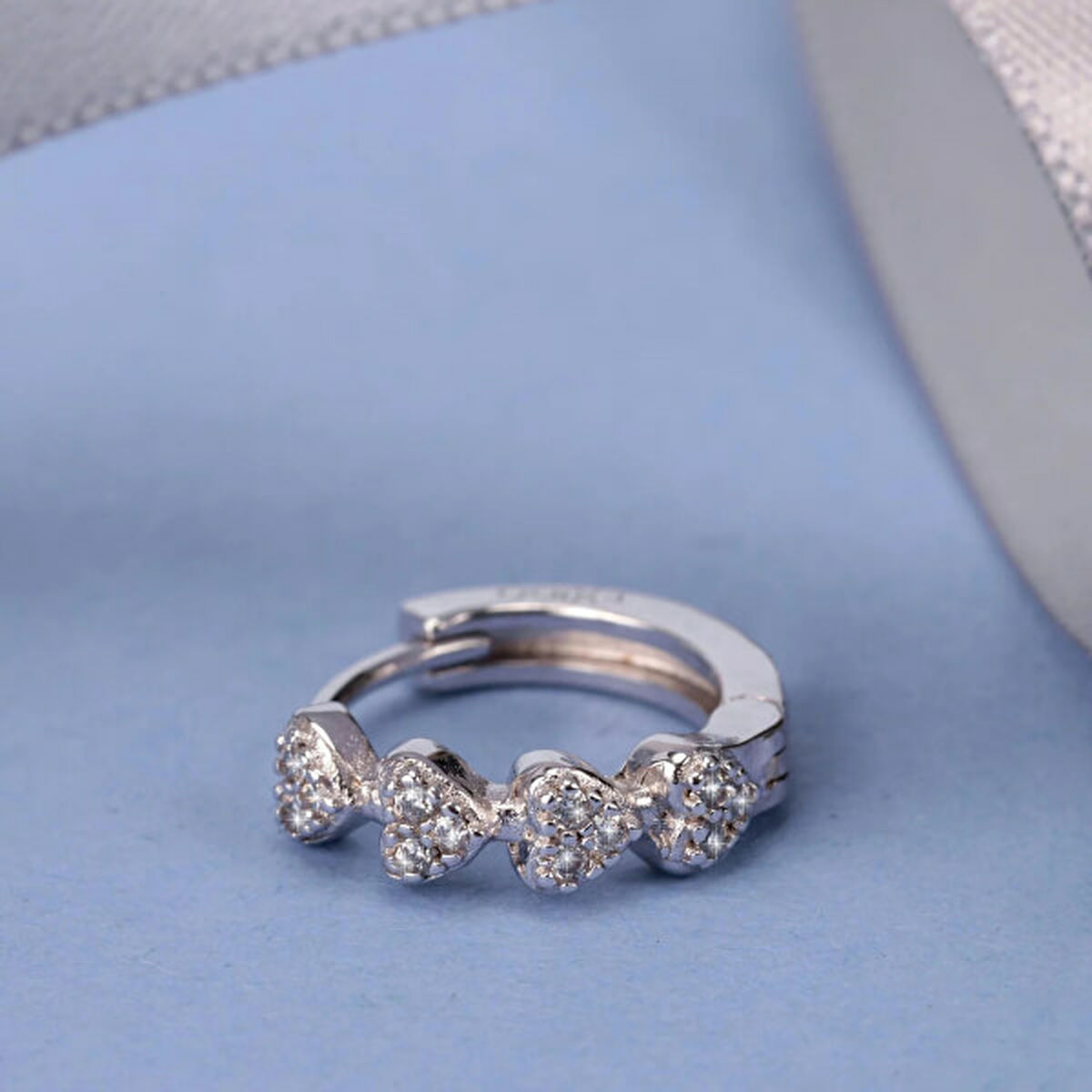 V4H5DC2A7B83A6CDE082E088C618CAD8482R3276629P4