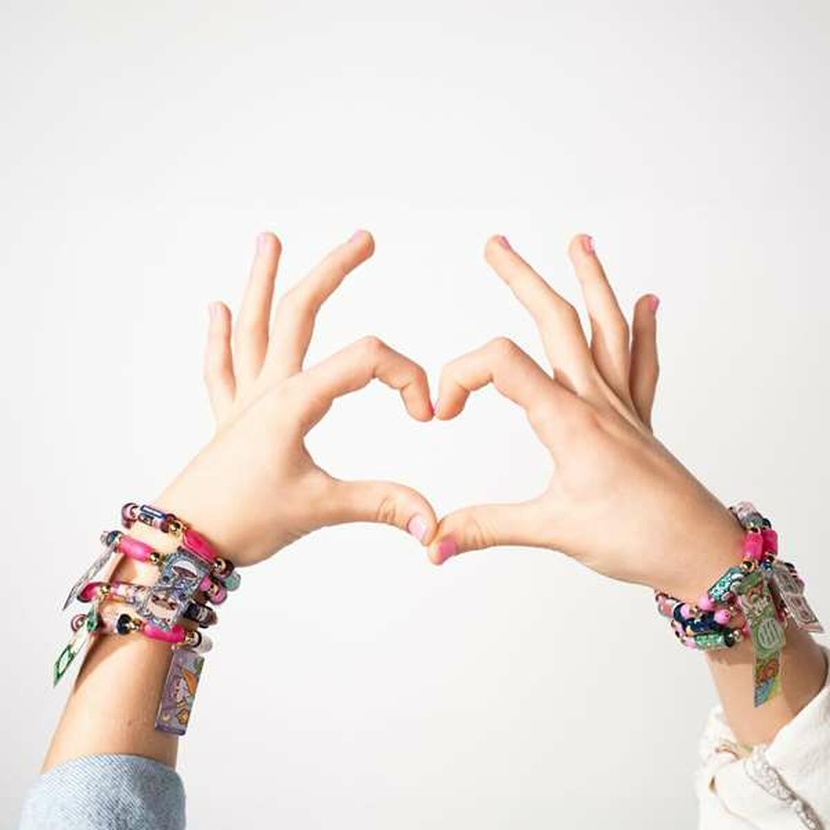 V3H85DEB97F8AD4C8AEB39134F2C6C45EE0R5345248P5