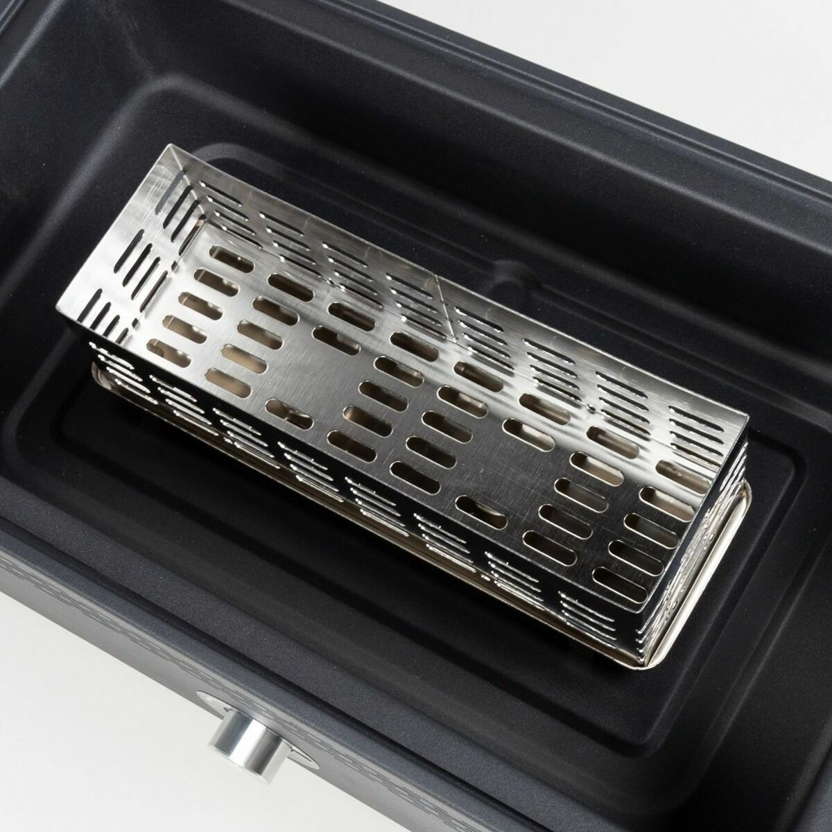 V2H810CA9E8C8C76AB47E93F3D2E4B84F70R5576174P6