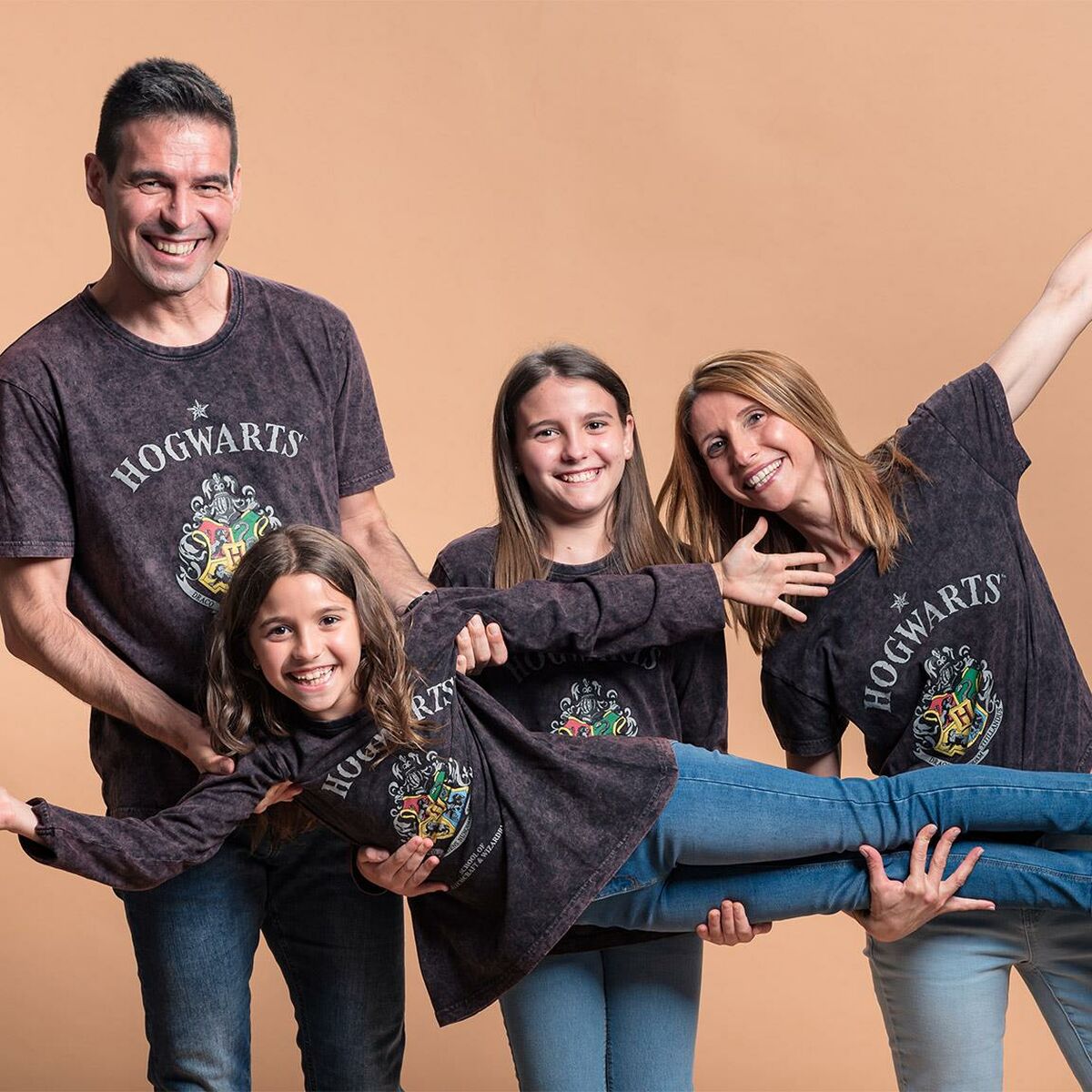 V2H156038A1AE55DEF679C00DF7F93D7FA1R5613769P10