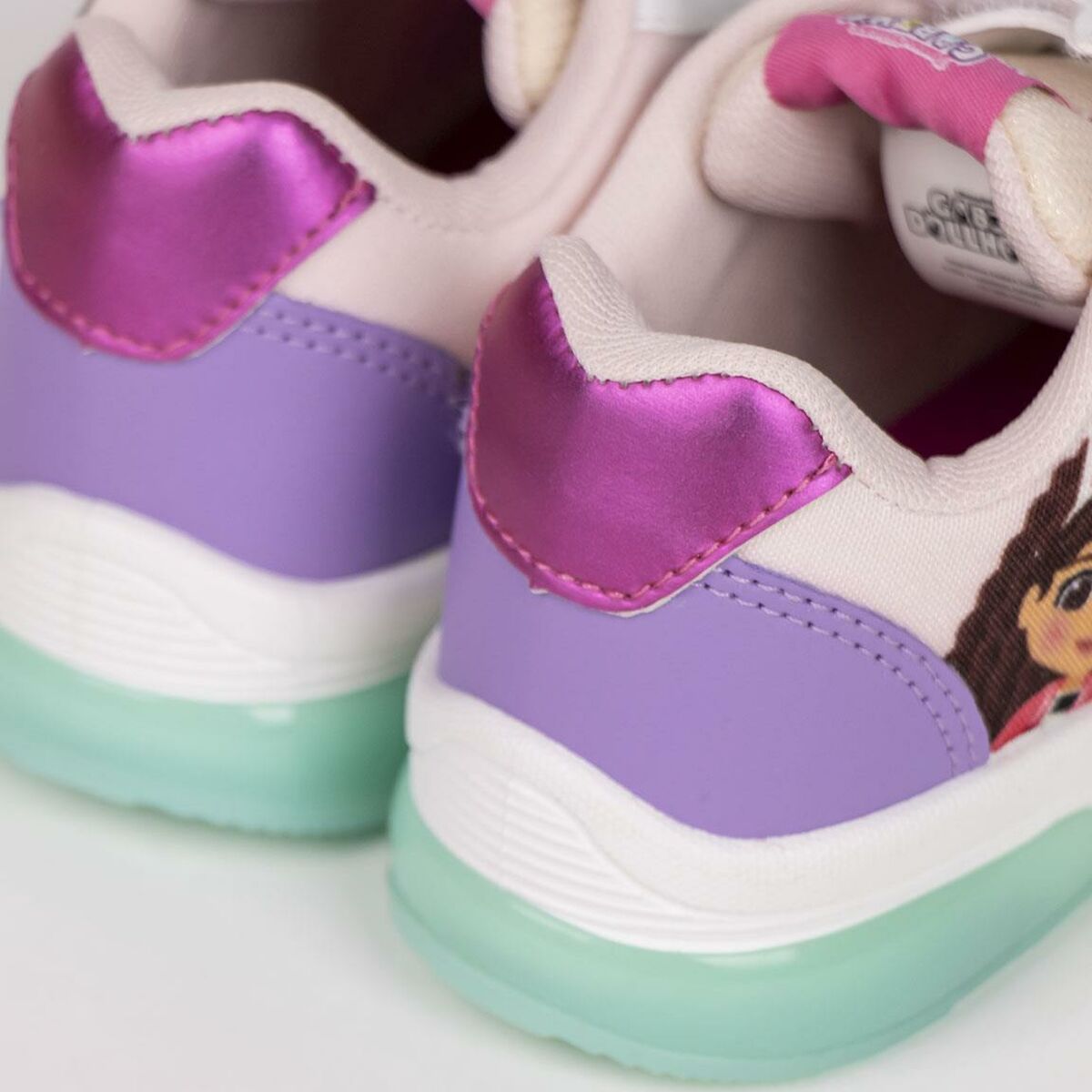 V6H0BAECAB26FE3DDADE2C4FBC7515DB251R4725674P4