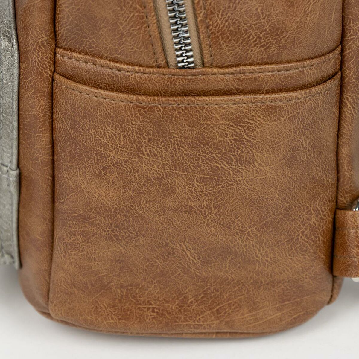 V2H753AA2A6565EE3142401BEE1BD076302R4683059P4