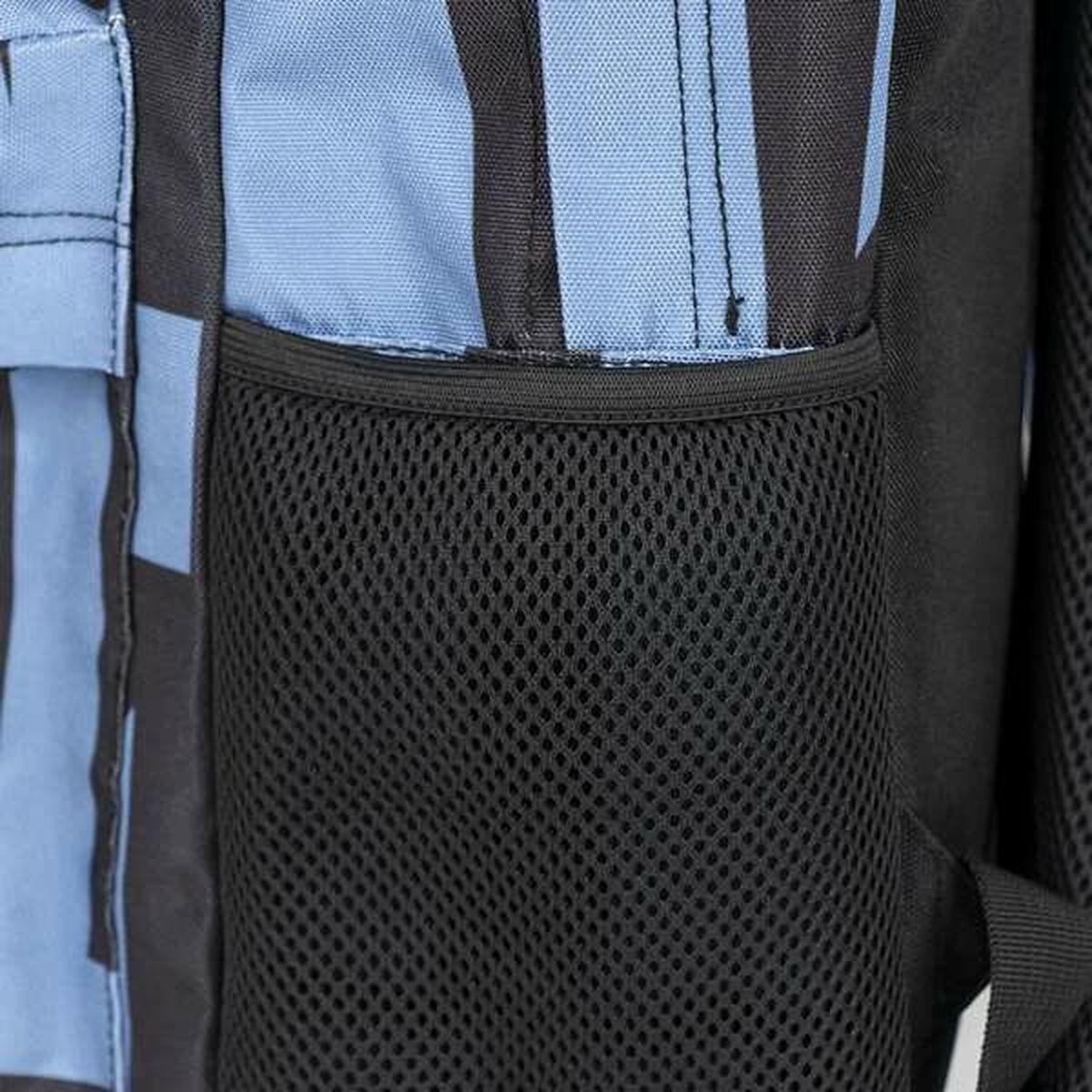 V2H57FD3CD02F52653A56A02192832DBA18R4654196P6