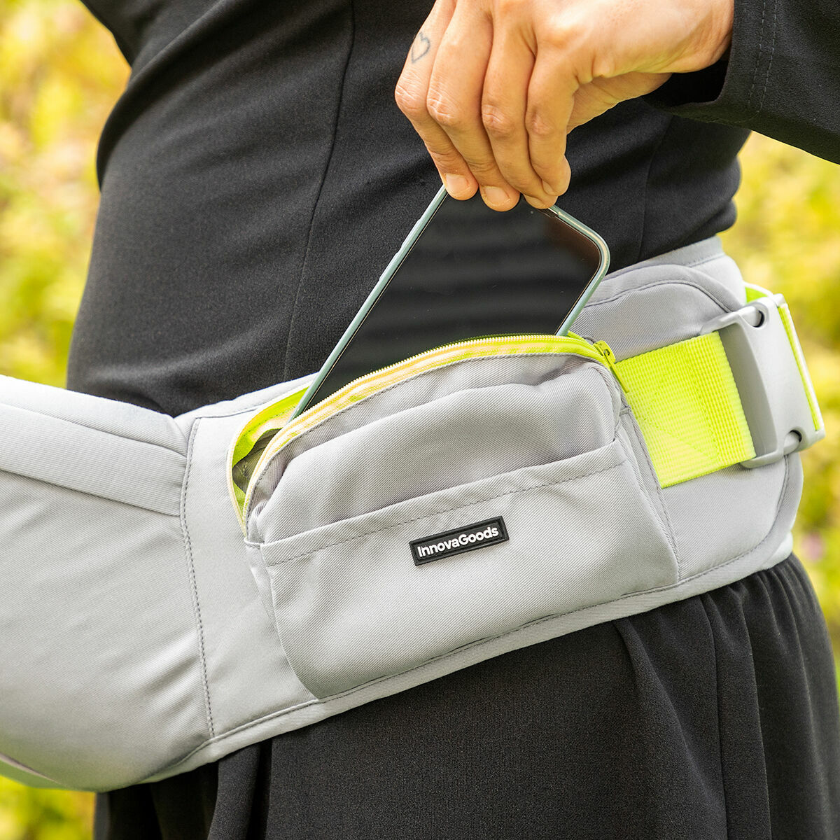 Porta-bebés Adaptável com Bolsos Seccaby InnovaGoods - EcoNest
