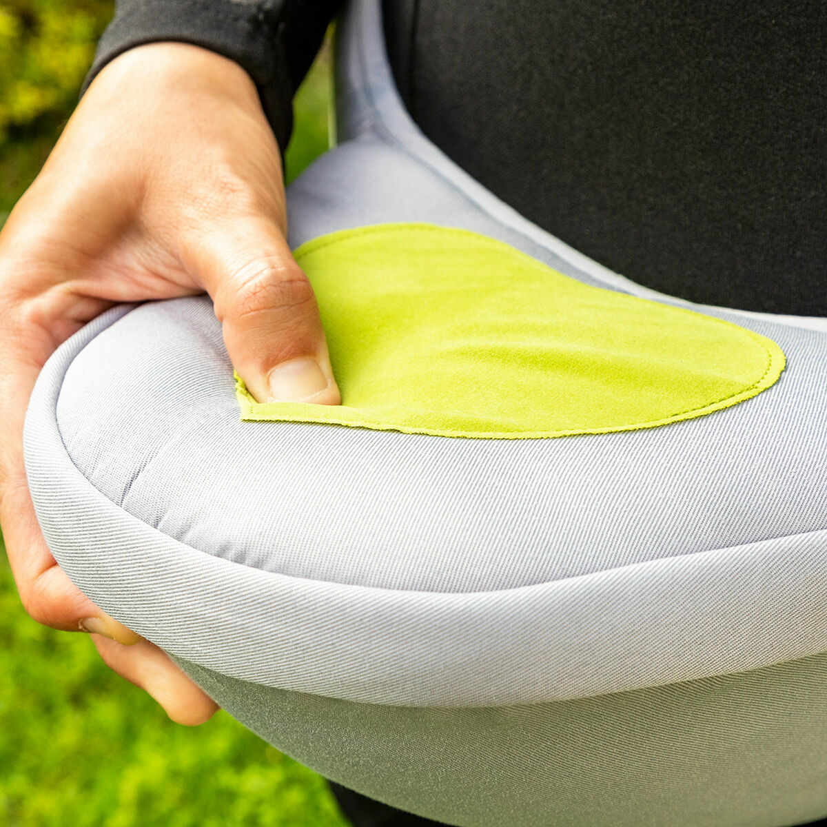 Porta-bebés Adaptável com Bolsos Seccaby InnovaGoods - EcoNest