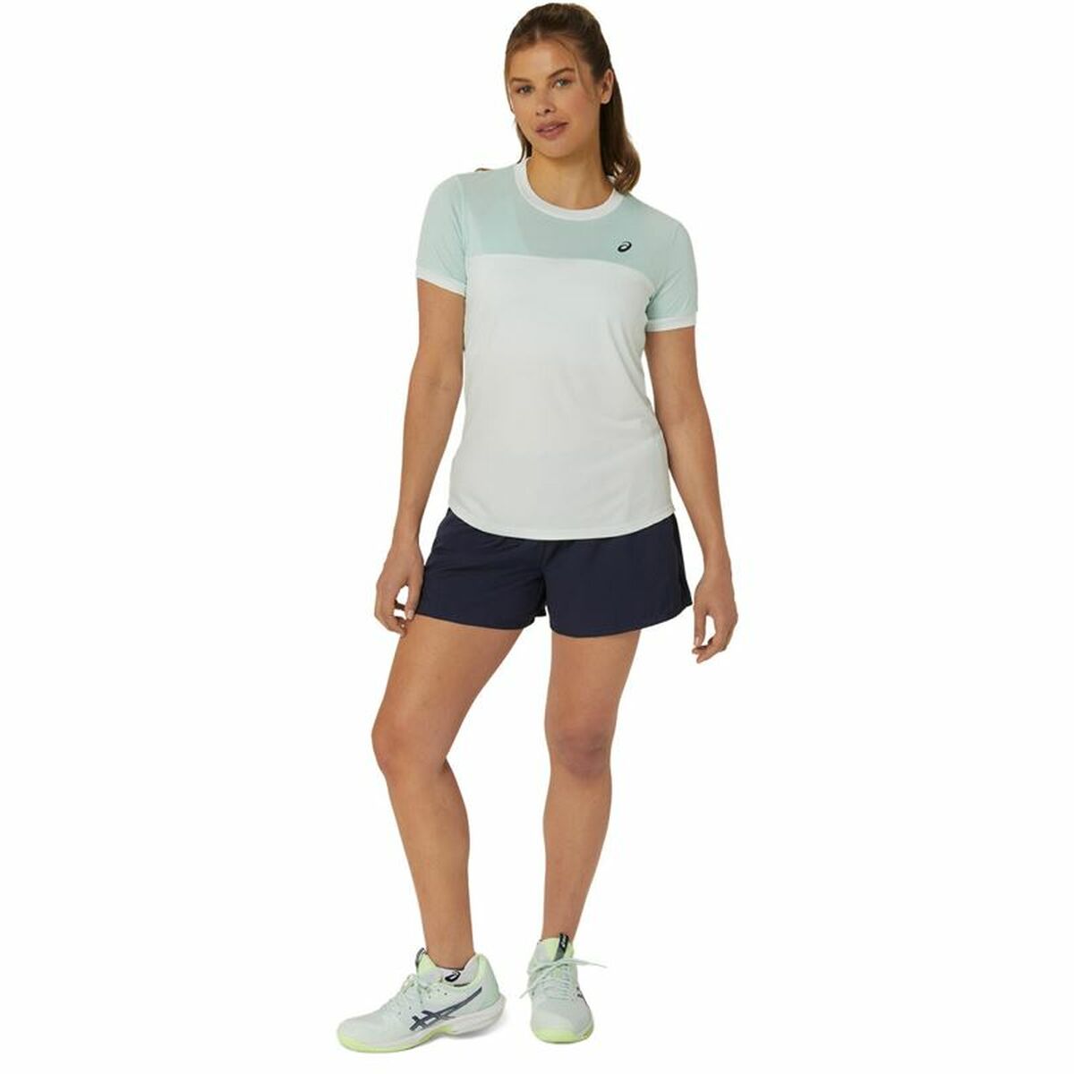 T-Shirt de Desporto de Manga Curta Asics Court Branco Mulher Ténis