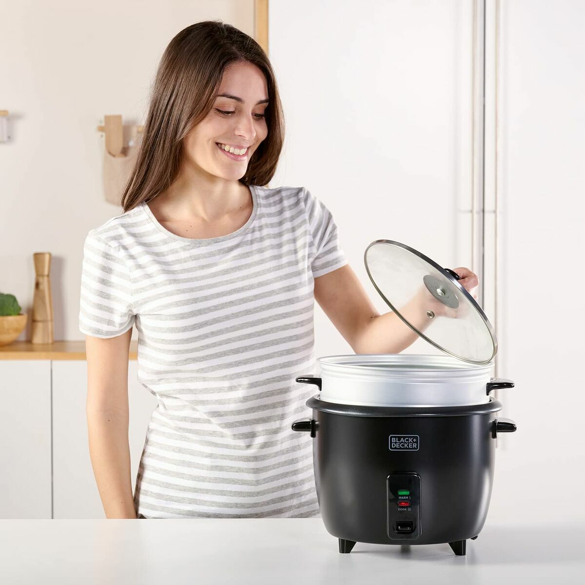 Panela de Arroz Black & Decker BXRC1800E Preto 1,8 L Branco Alumínio 700 W