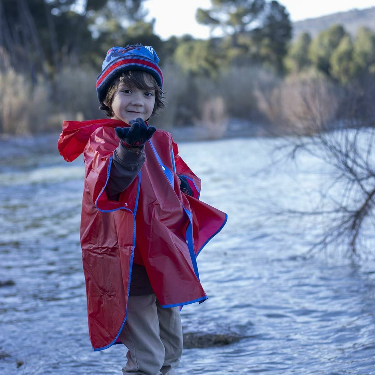 Poncho Impermeável com Capuz Spiderman Vermelho