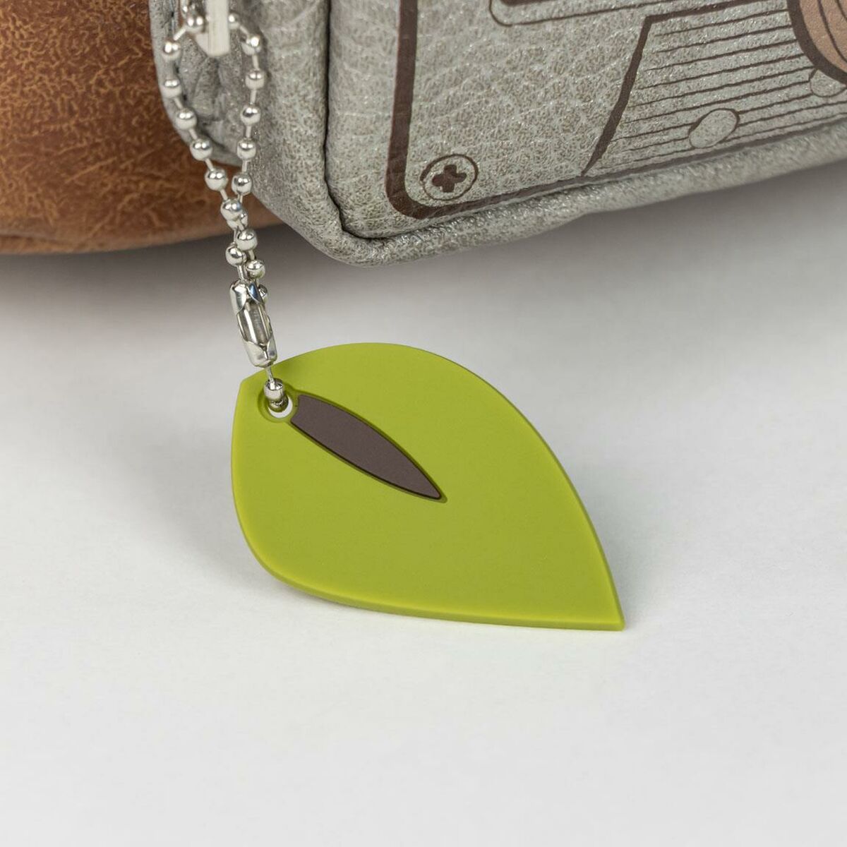 V5H9C2FF2A8666C540DB119704CF0400FA5R4683053P2