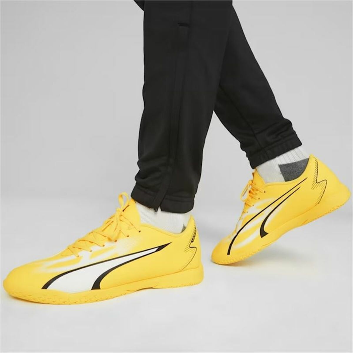 Chuteiras para Adultos Puma Ultra Play It Amarelo - EcoNest