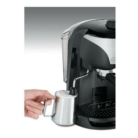 Cafeteira DeLonghi EC221.B 1 L 1100 W - EcoNest