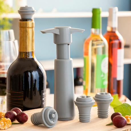 Bomba de Vácuo e Tampas para Vinho Winuum InnovaGoods (4 tampões) - EcoNest