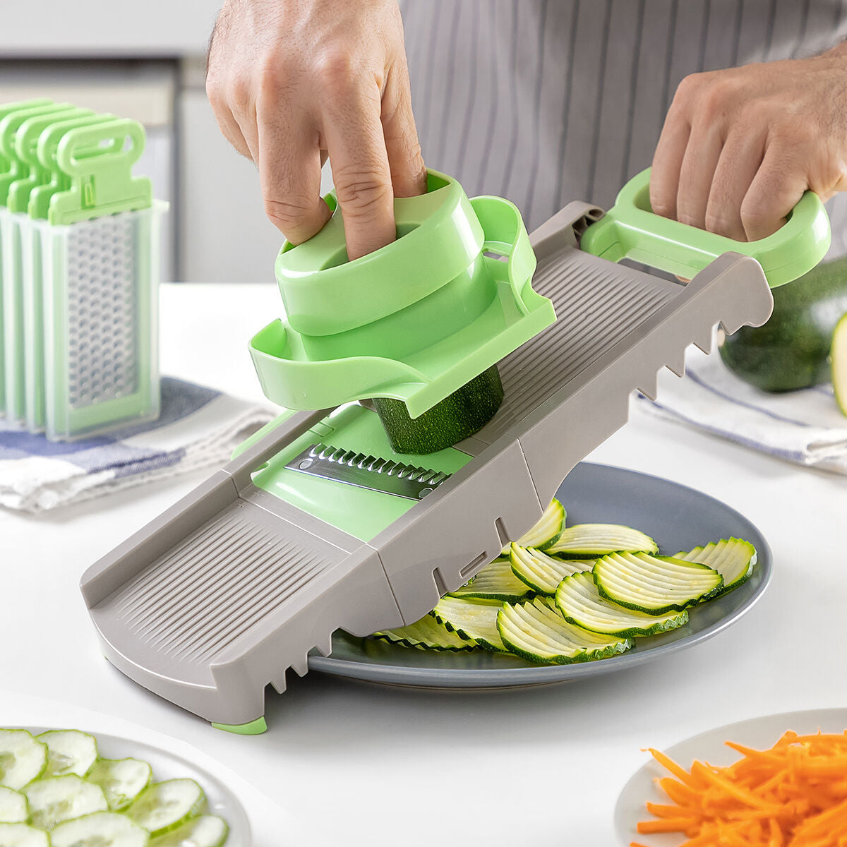 Mandolina-Ralador Dobrável 6 em 1 Choppie InnovaGoods - EcoNest