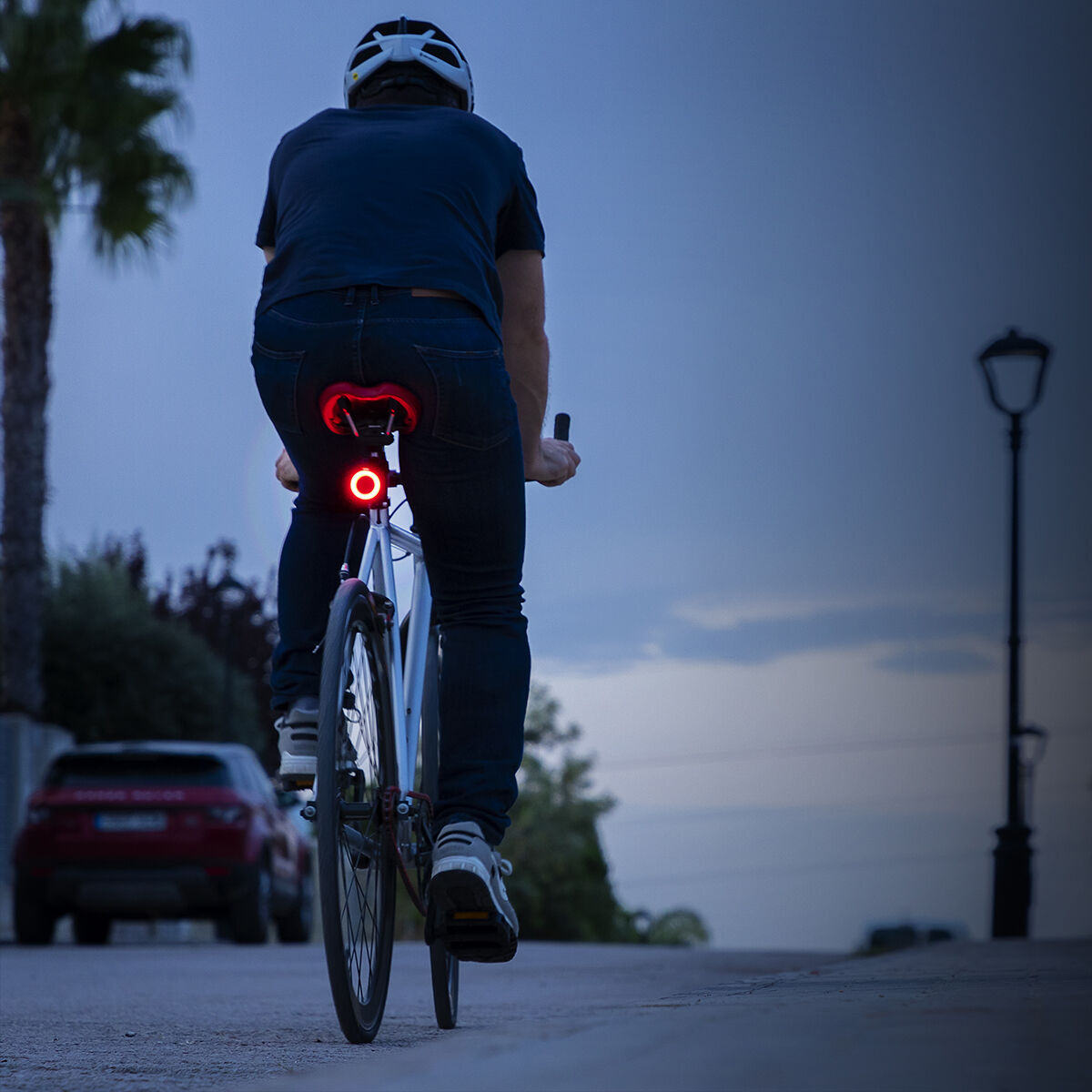 Luz LED Traseira para Bicicleta Biklium InnovaGoods - EcoNest