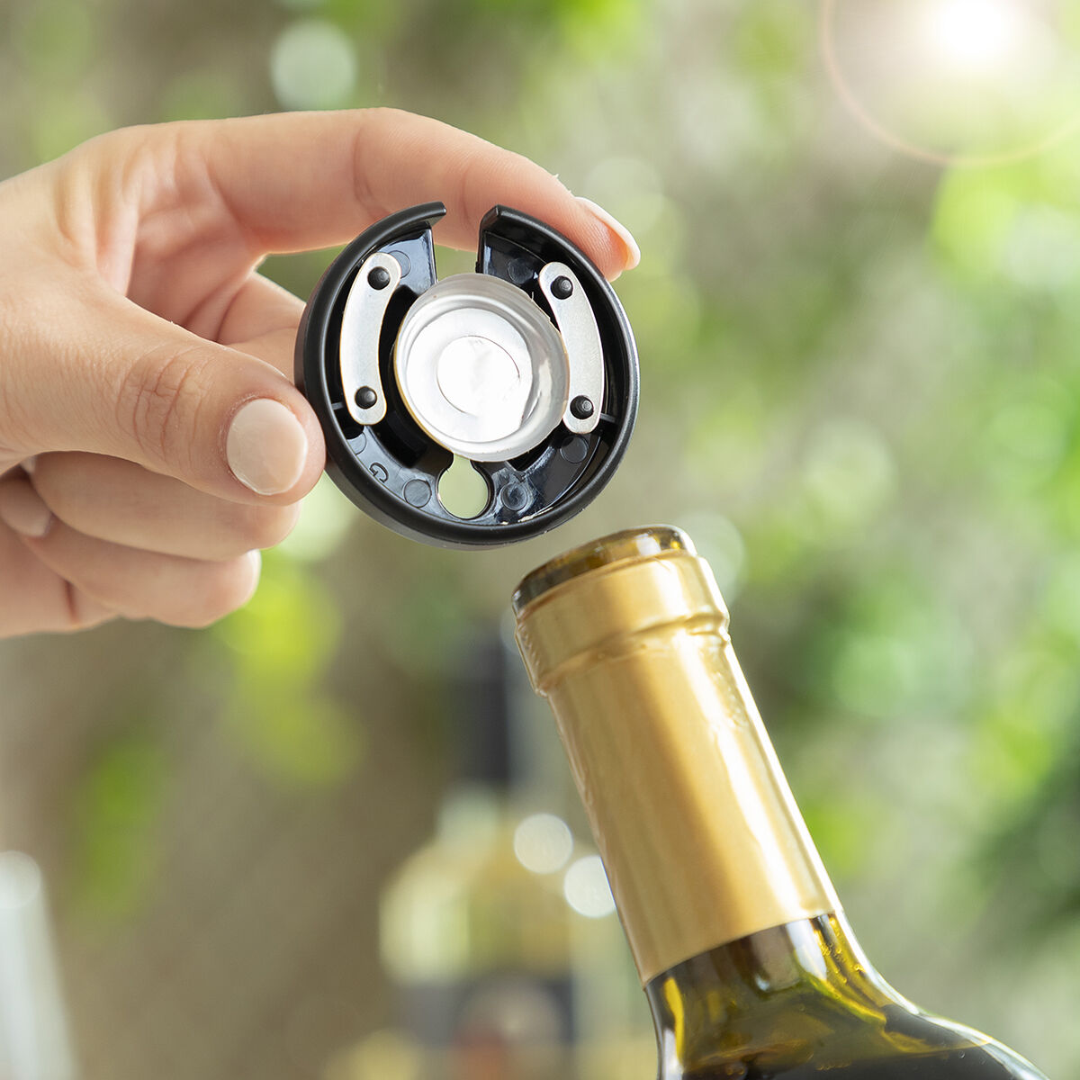 Saca-rolhas Elétrico com Acessórios para Vinho Corking InnovaGoods - EcoNest